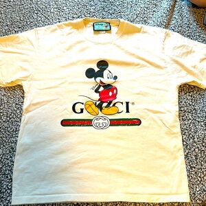 Brand new never worn, Gucci X Disney men’s T-shirt, oversized, medium